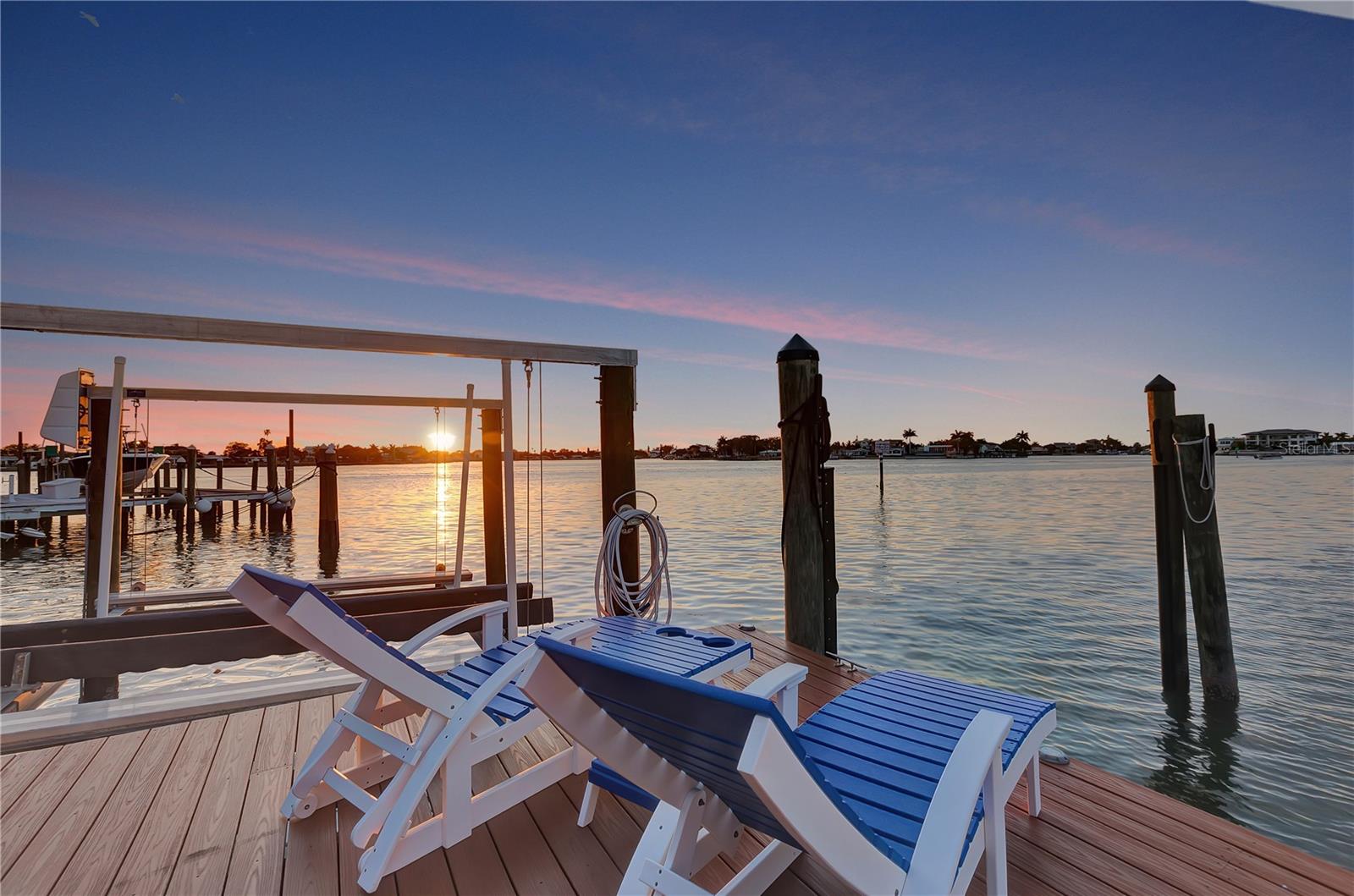 HARBOR HILLS ESTATES - Residential