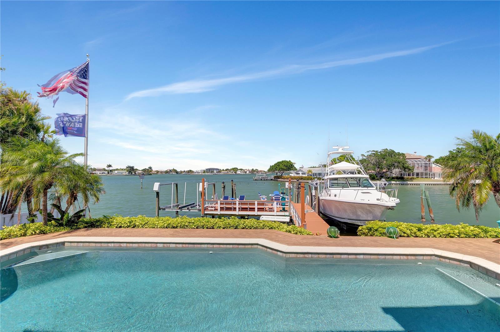 HARBOR HILLS ESTATES - Residential