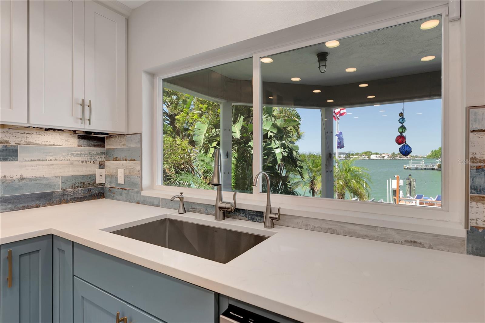 HARBOR HILLS ESTATES - Residential