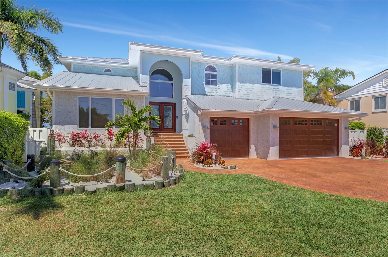 HARBOR HILLS ESTATES - Residential