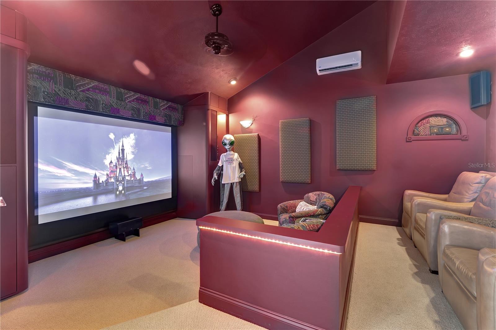 HARBOR HILLS ESTATES - Residential