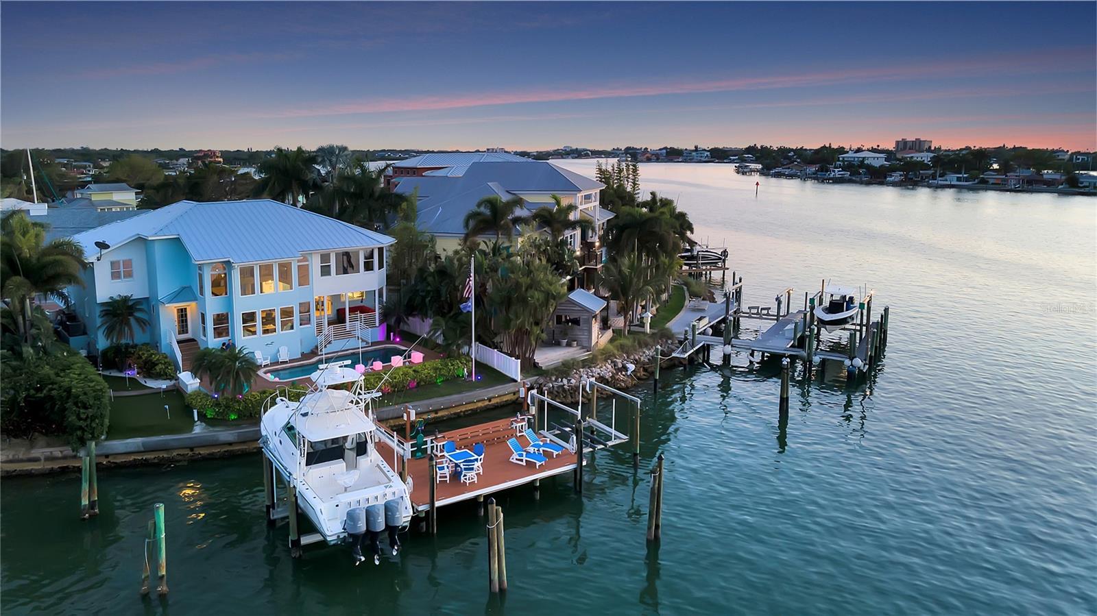 HARBOR HILLS ESTATES - Residential