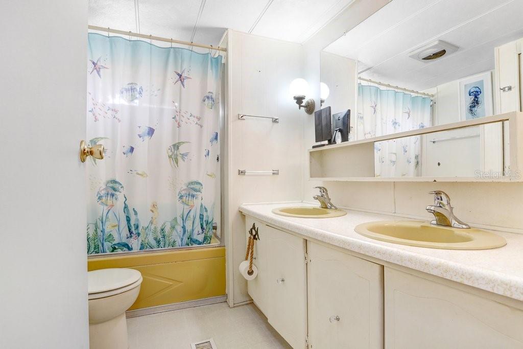 FAIRMOUNT MOBILE ESTATE - Residential