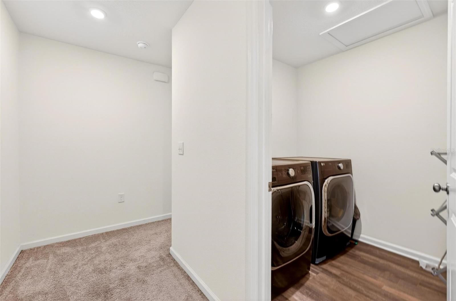 SUMTER VILLAS - Residential