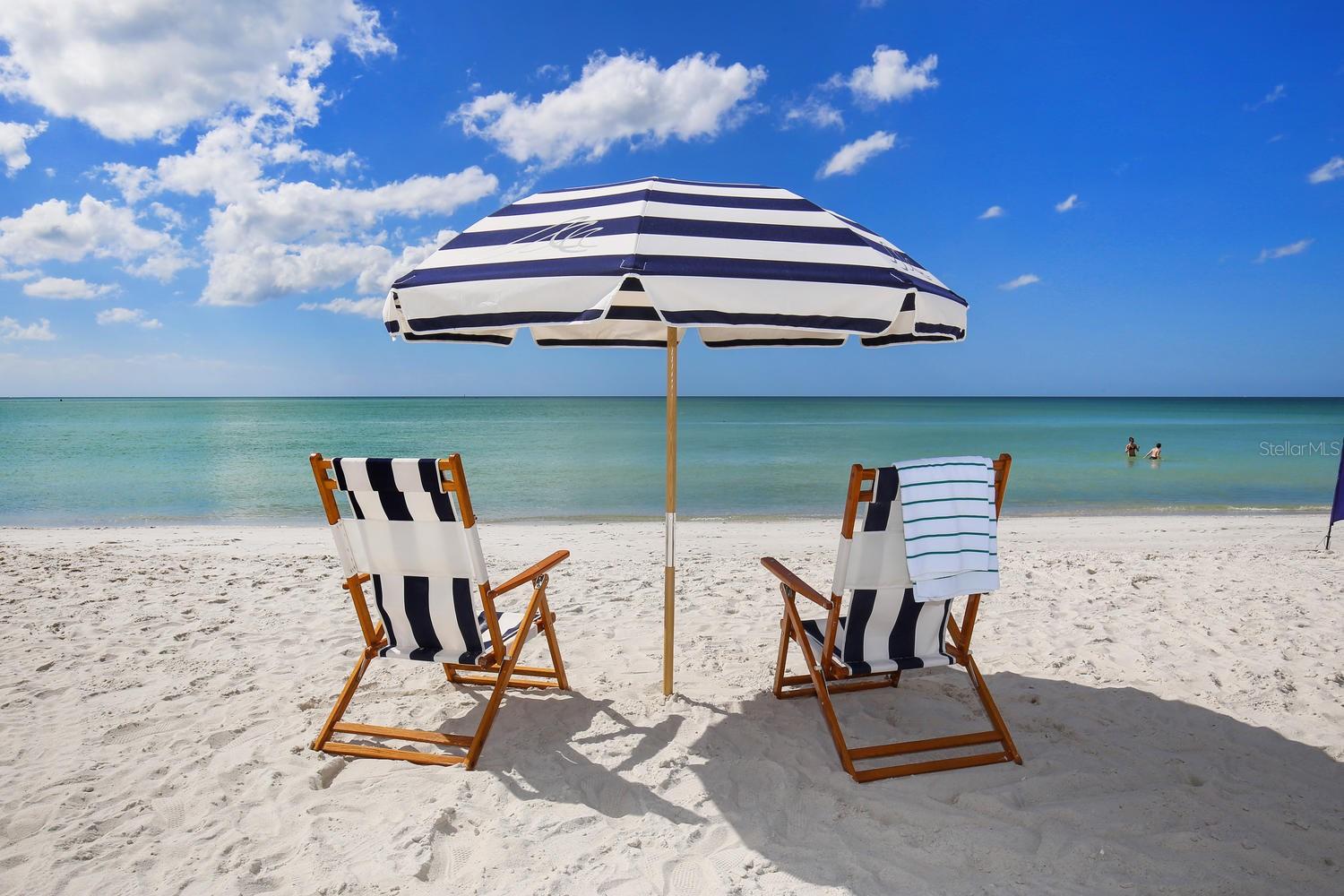 INN ON THE BEACH PH I - Residential