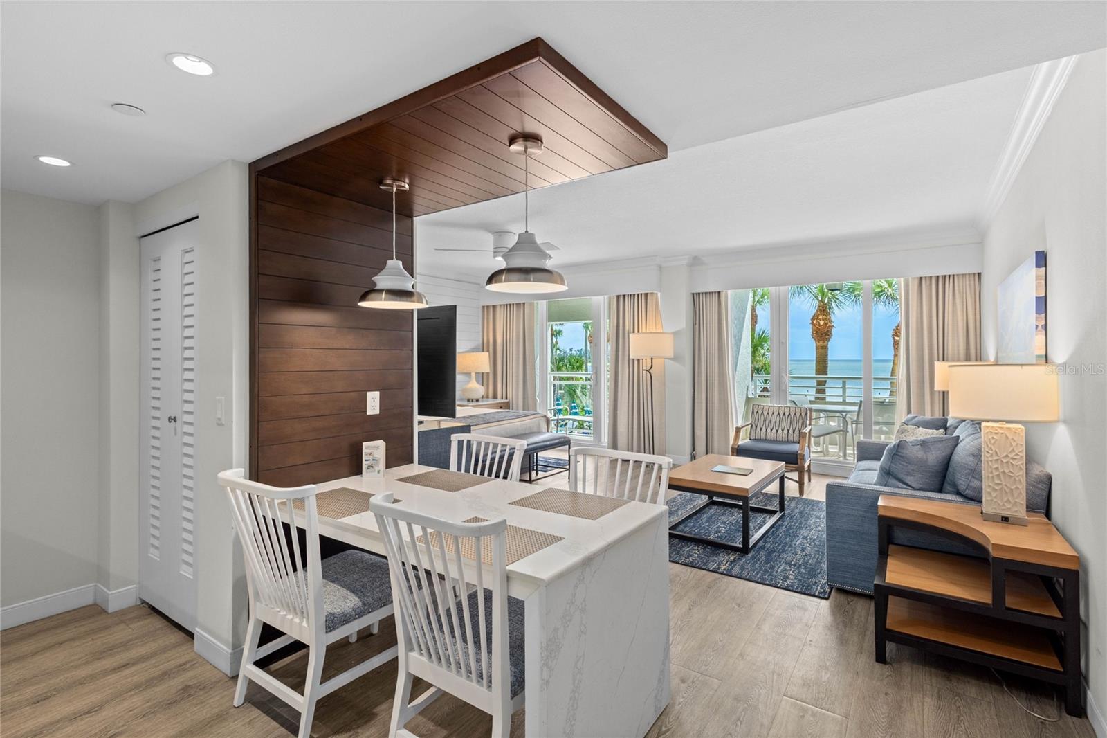 INN ON THE BEACH PH I - Residential