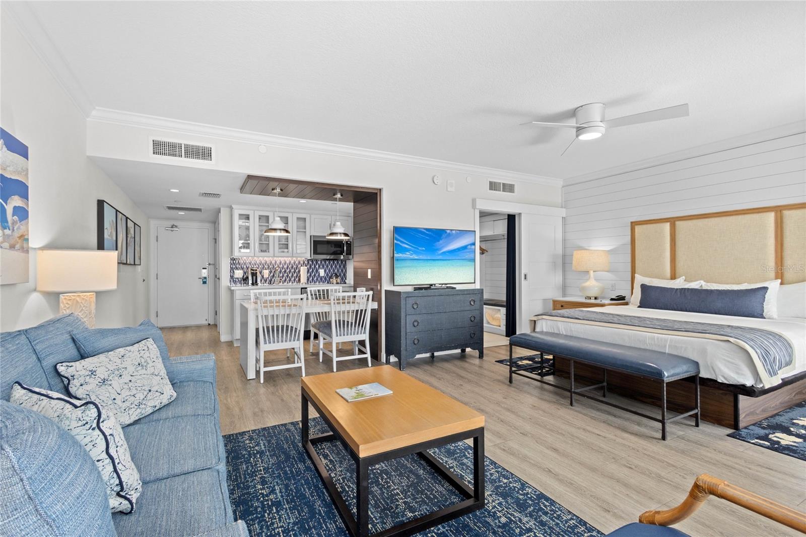 INN ON THE BEACH PH I - Residential