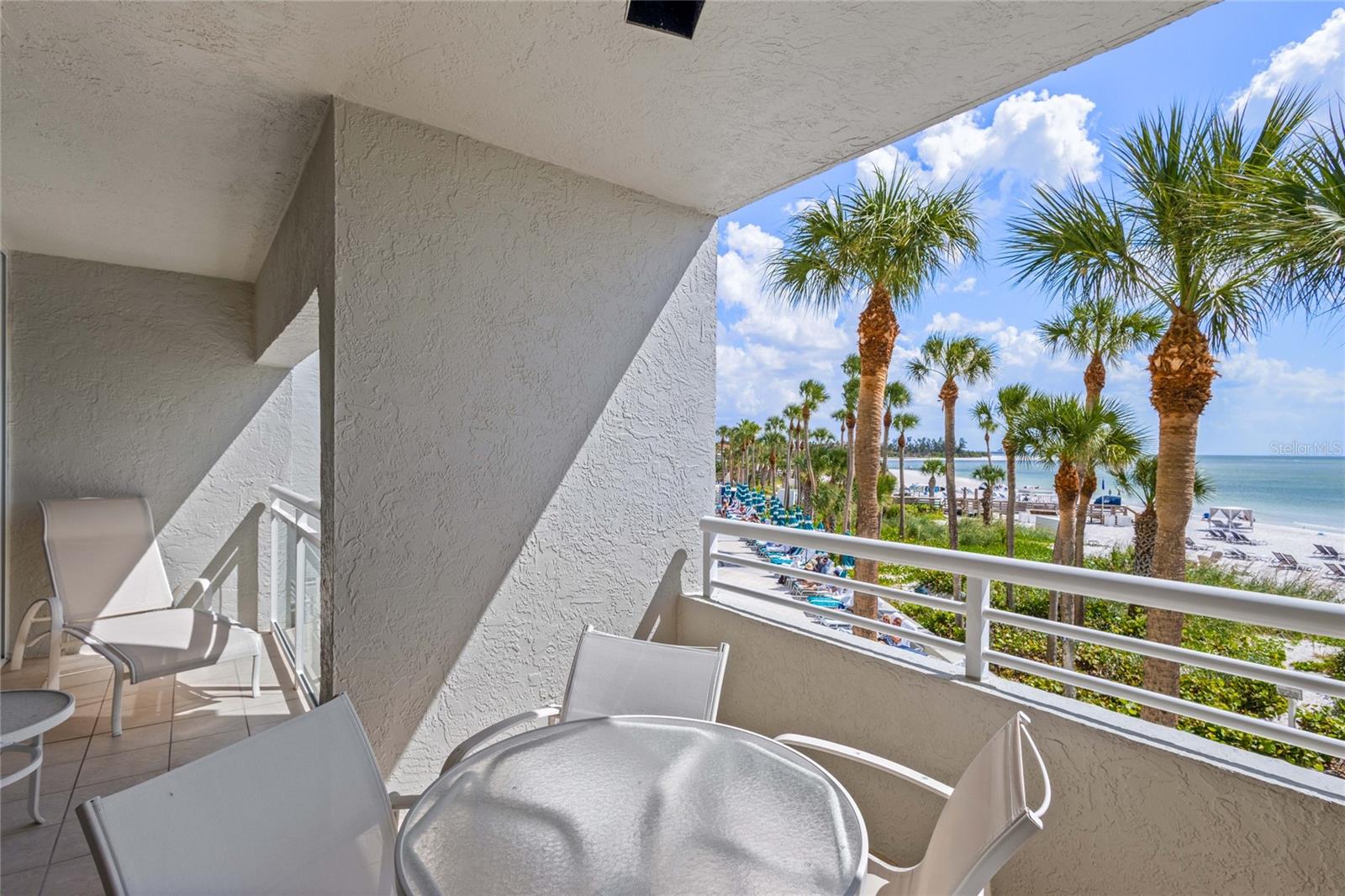 INN ON THE BEACH PH I - Residential