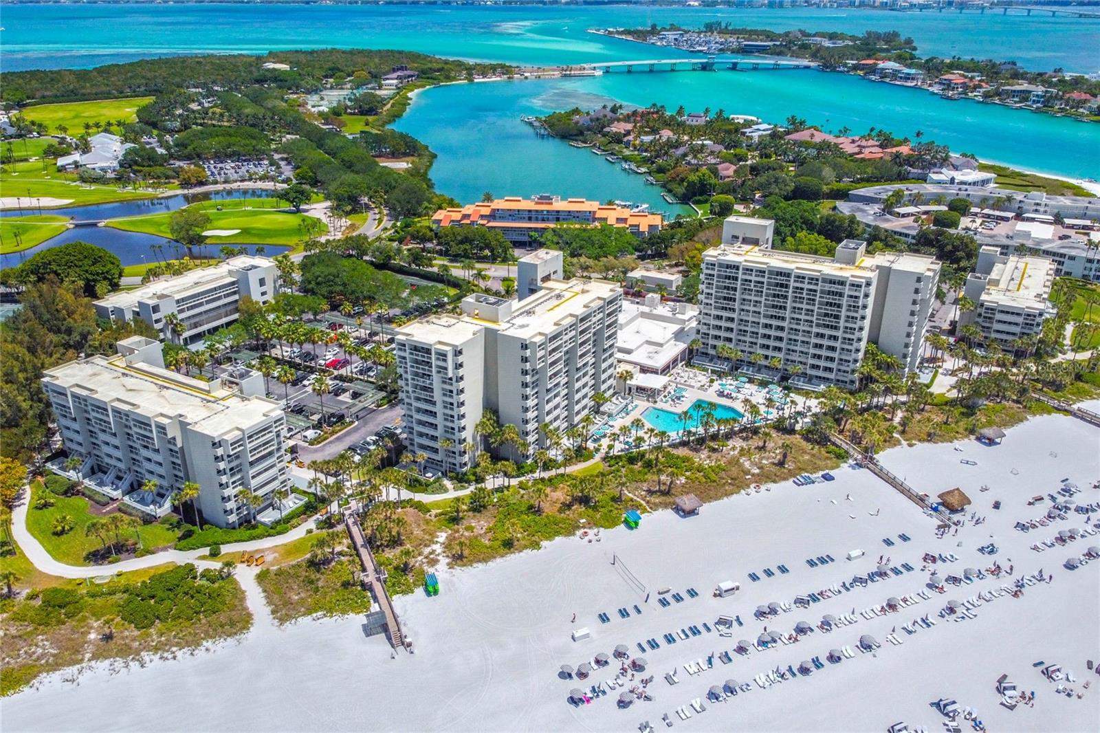 INN ON THE BEACH PH I - Residential