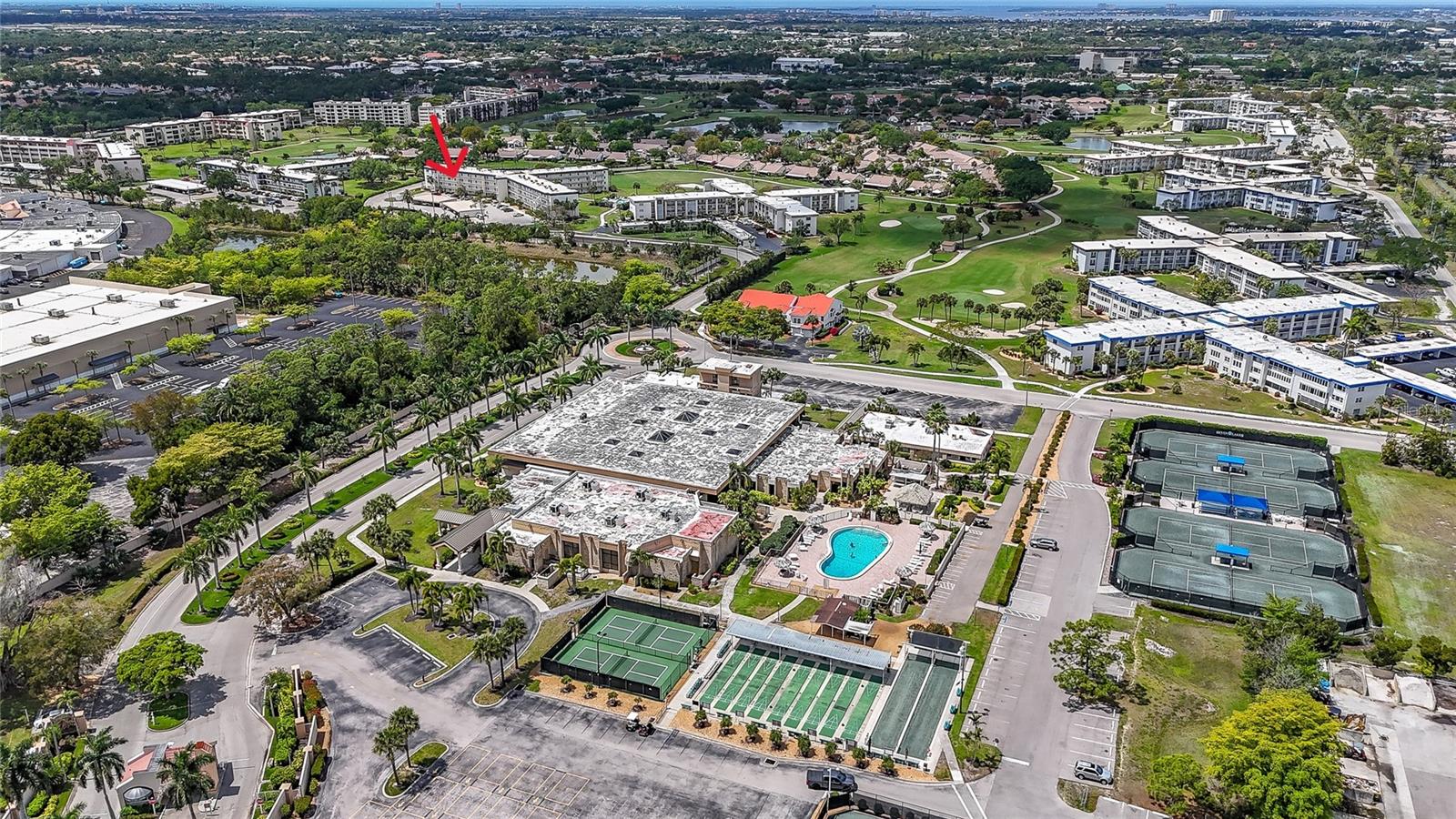 7 LAKES CONDO - Residential