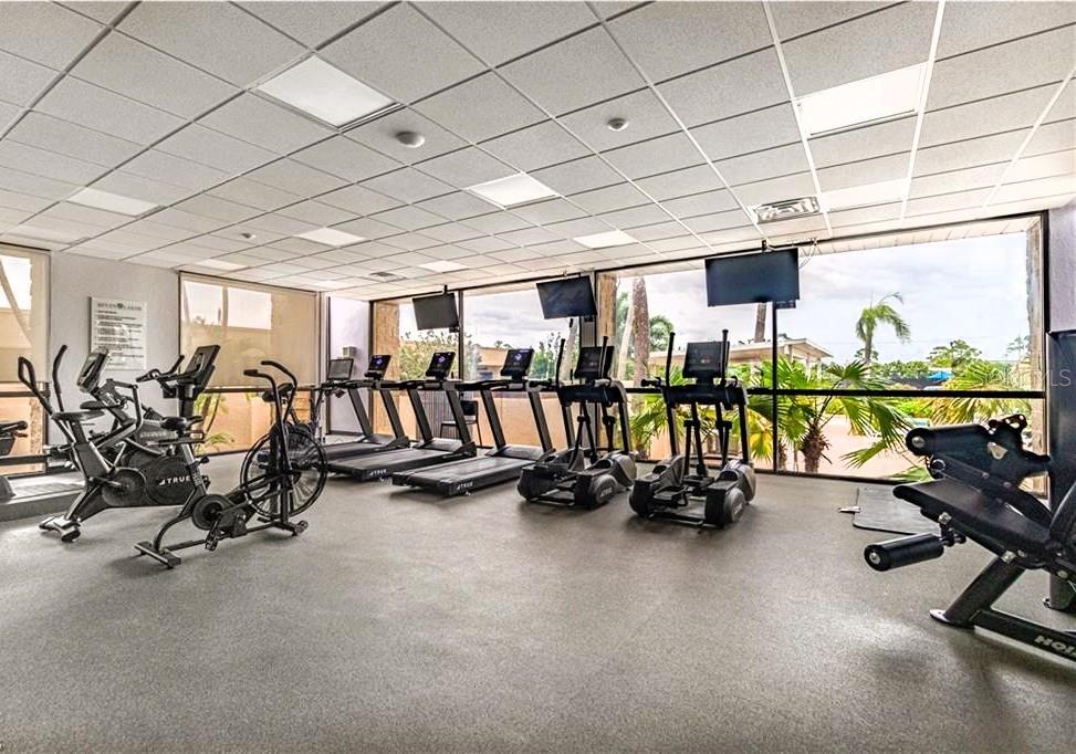 7 LAKES CONDO - Residential