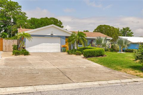 A home in LARGO