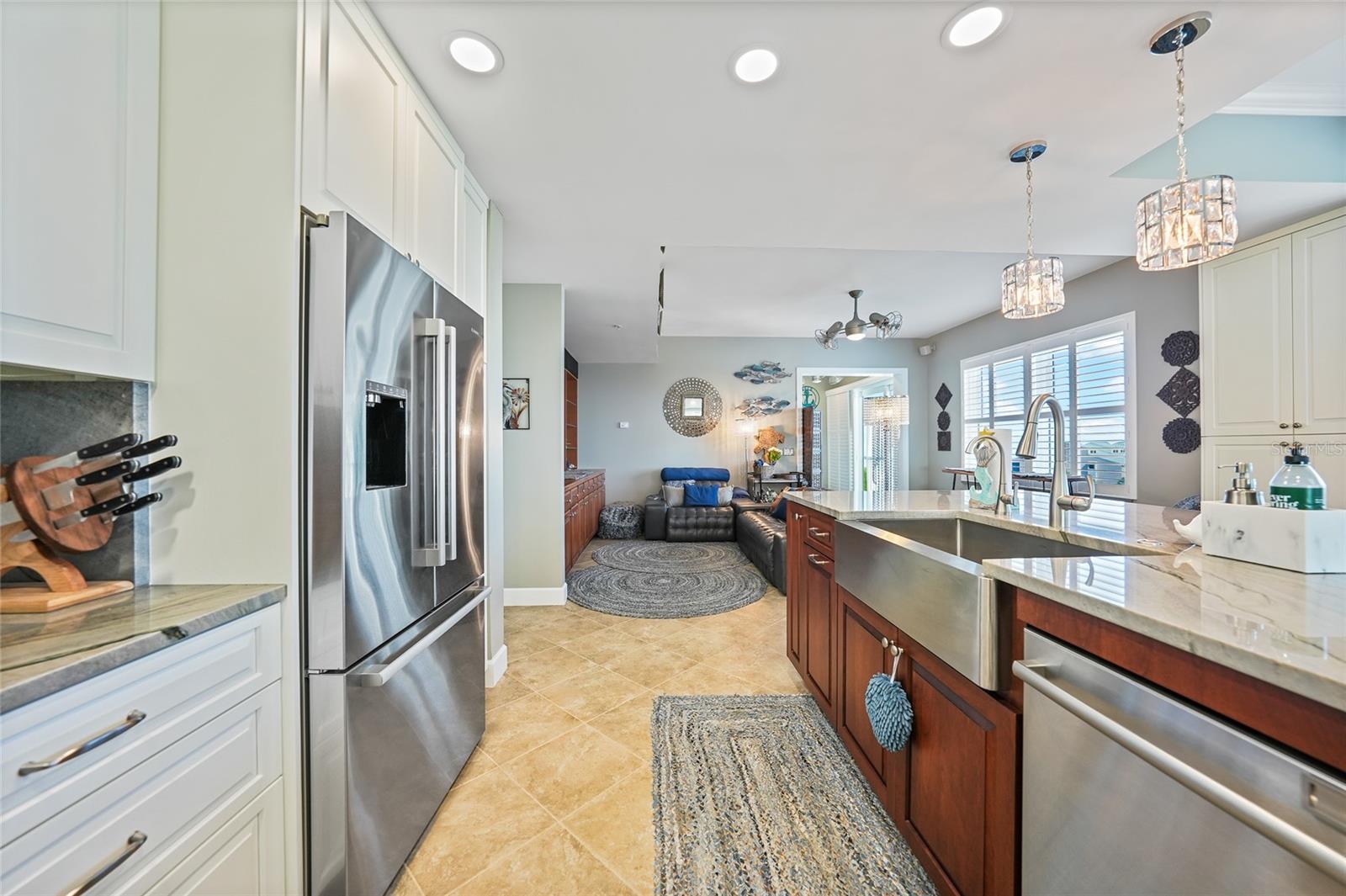 KRYSTAL KEY - Residential