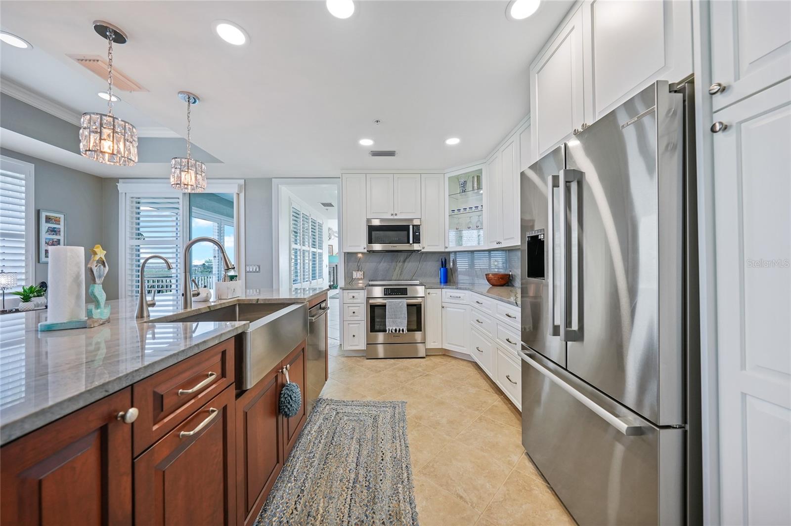 KRYSTAL KEY - Residential