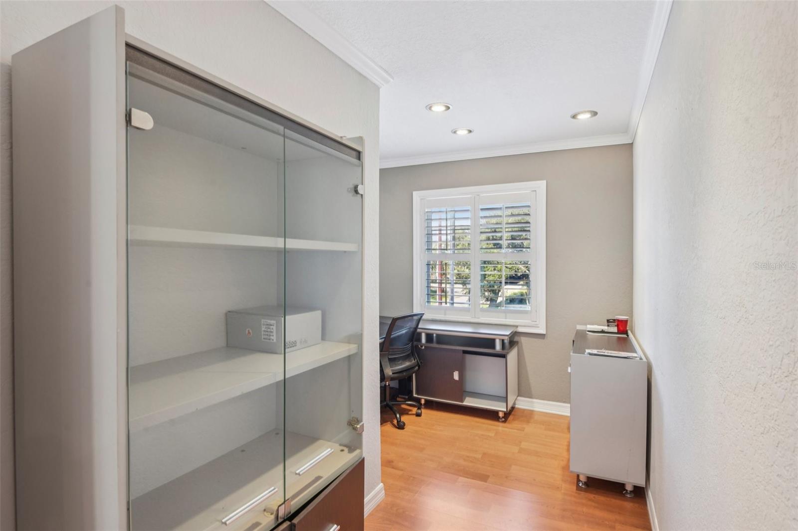 WESTSHORE CLUB I A CONDO - Commercial Sale