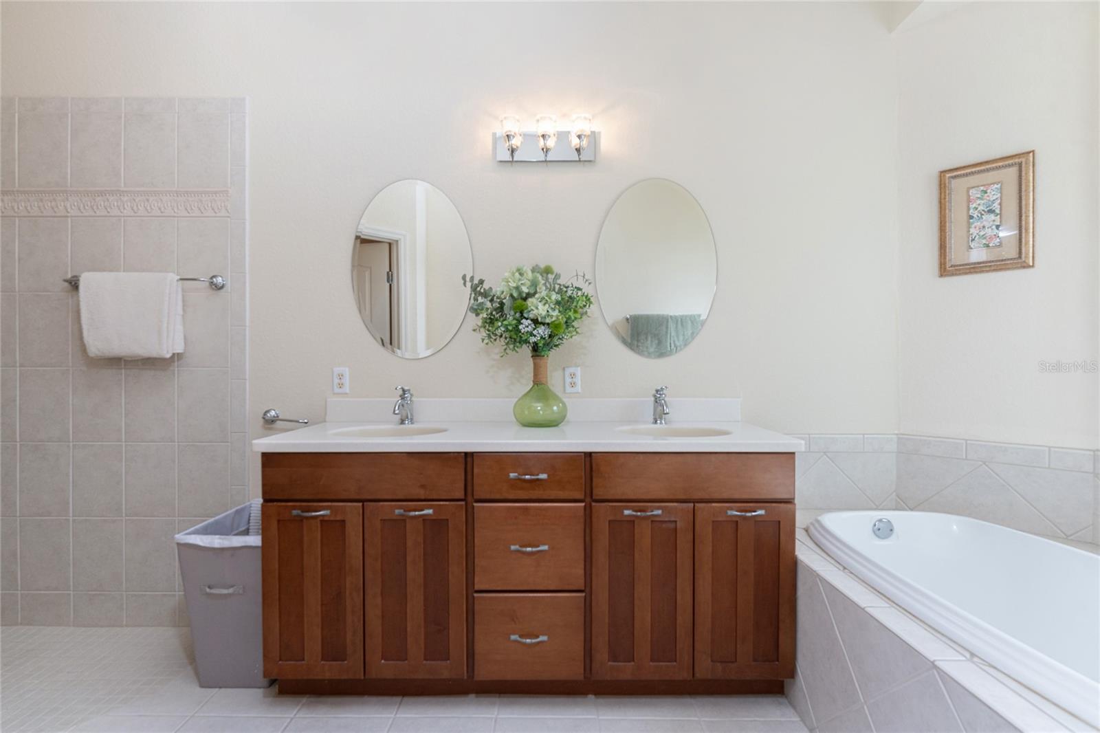 ALHAMBRA/LK MARLIN PH I - Residential