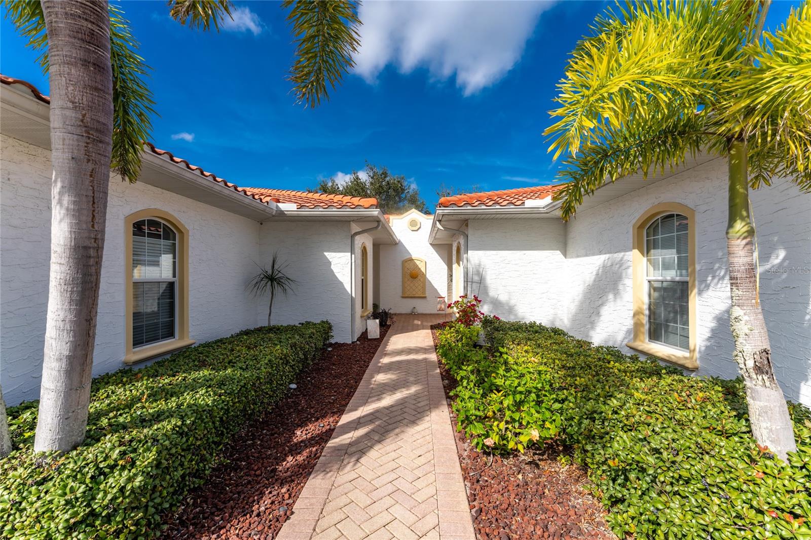 ALHAMBRA/LK MARLIN PH I - Residential