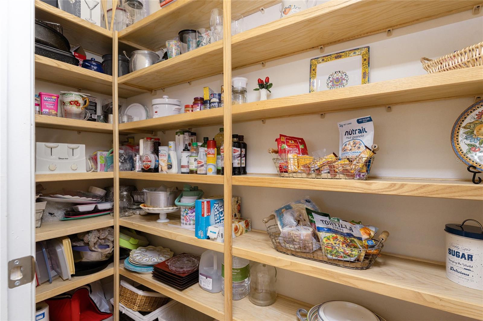 ALHAMBRA/LK MARLIN PH I - Residential