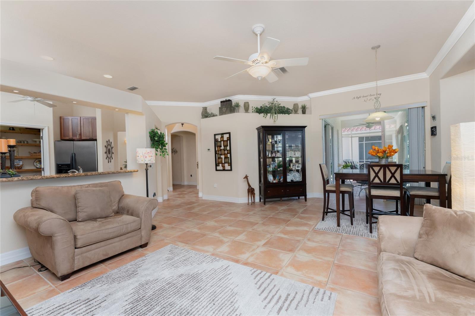 ALHAMBRA/LK MARLIN PH I - Residential