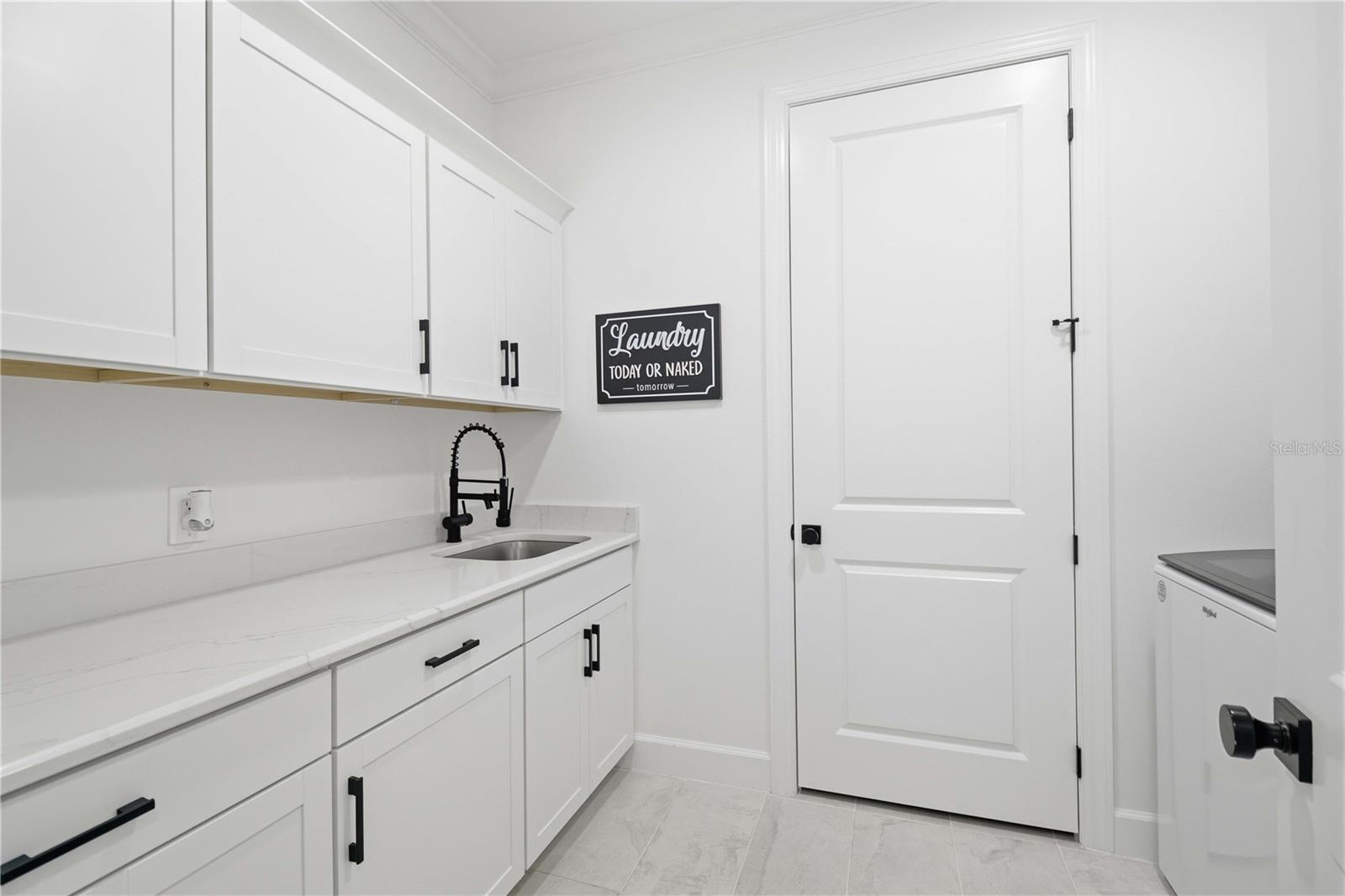 SAPPHIRE POINT PH IIIA - Residential
