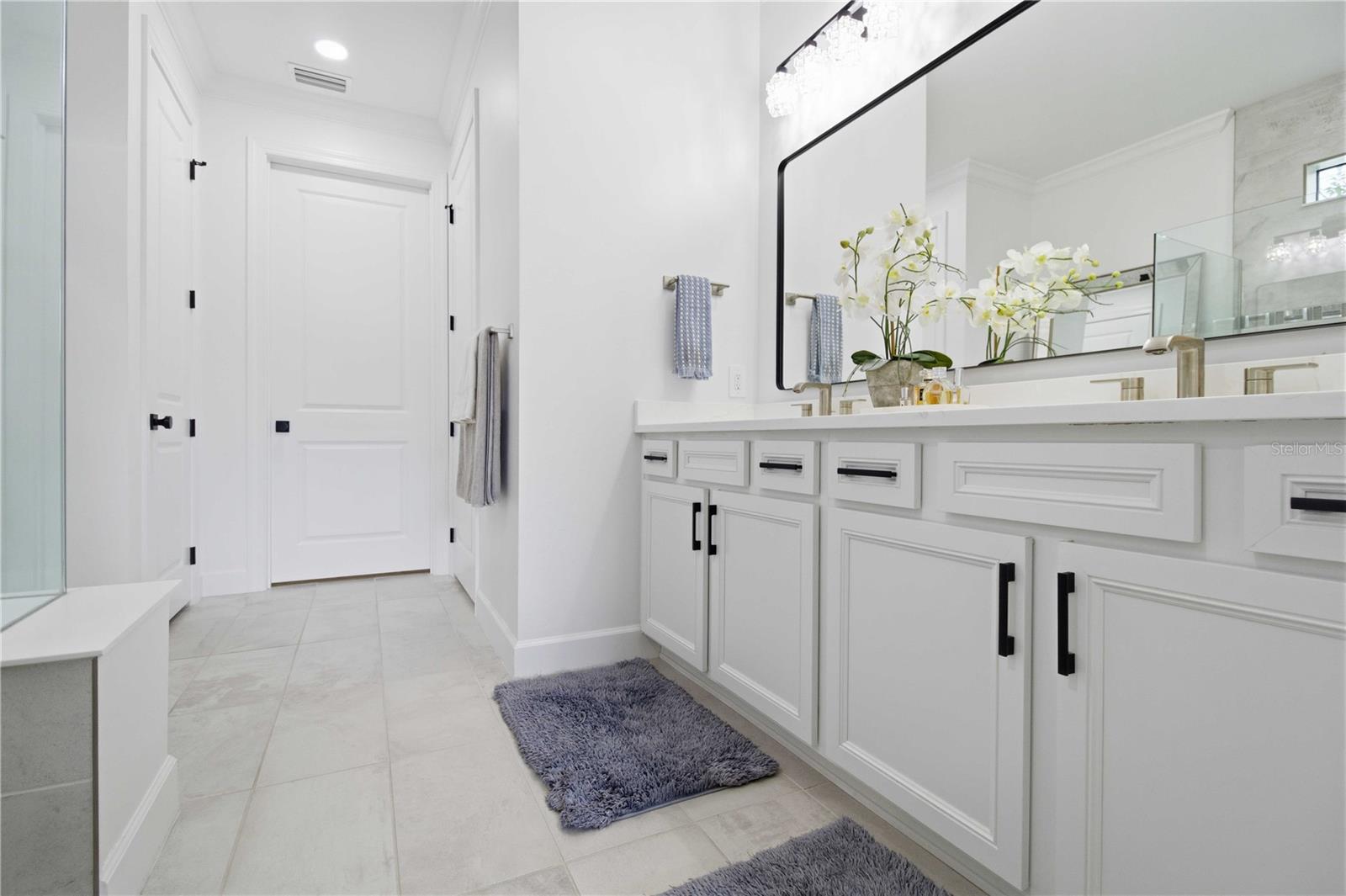 SAPPHIRE POINT PH IIIA - Residential
