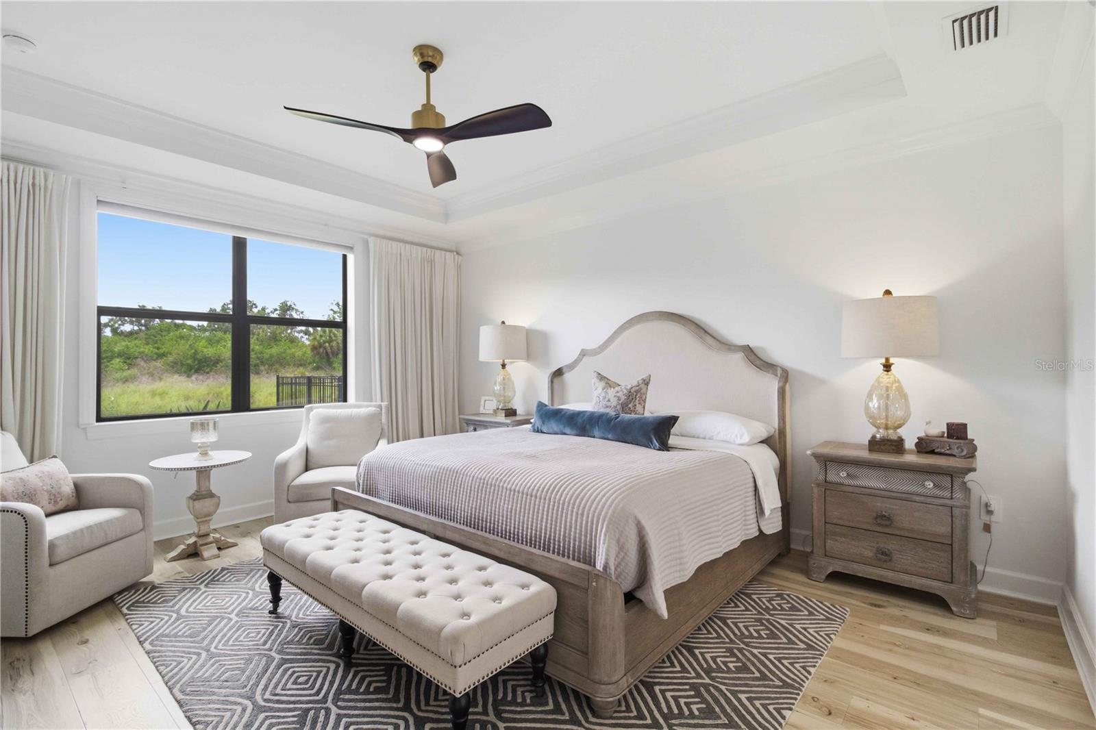 SAPPHIRE POINT PH IIIA - Residential