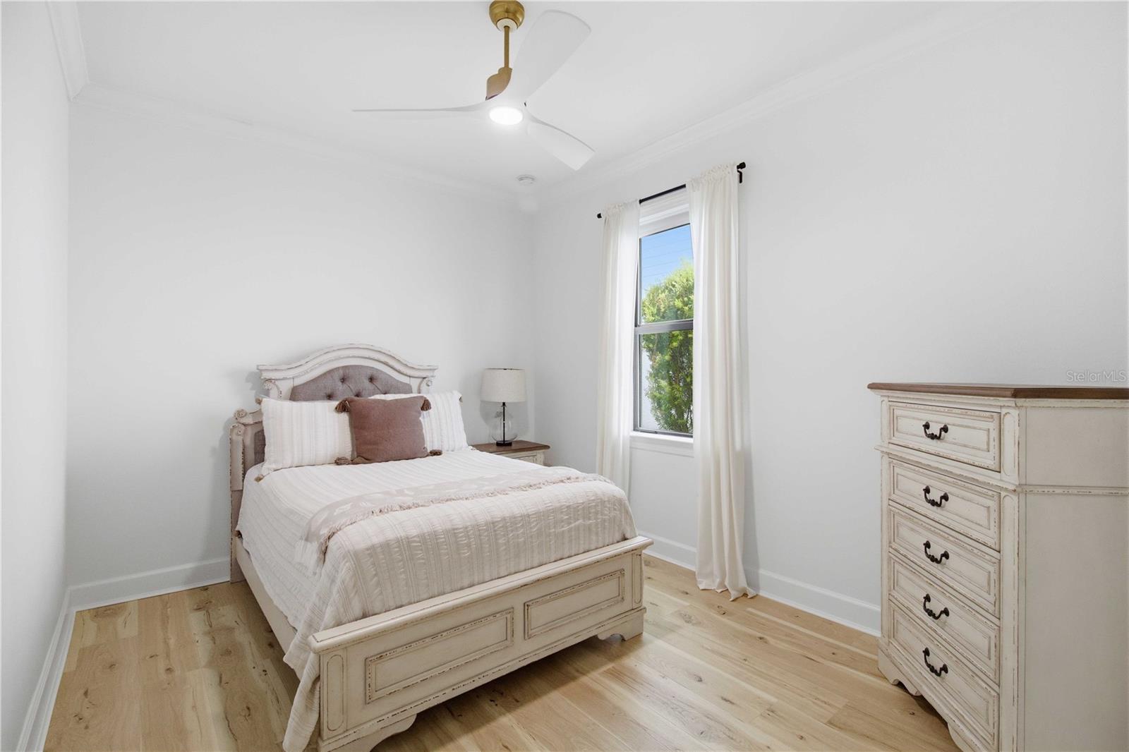 SAPPHIRE POINT PH IIIA - Residential