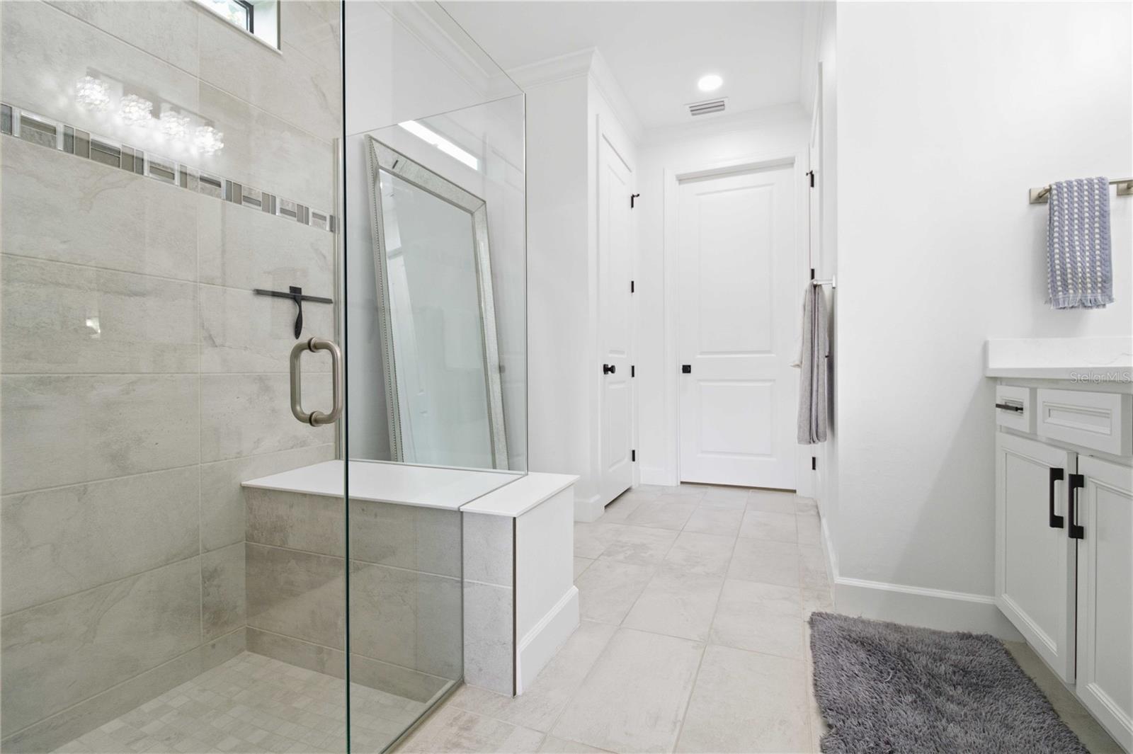 SAPPHIRE POINT PH IIIA - Residential