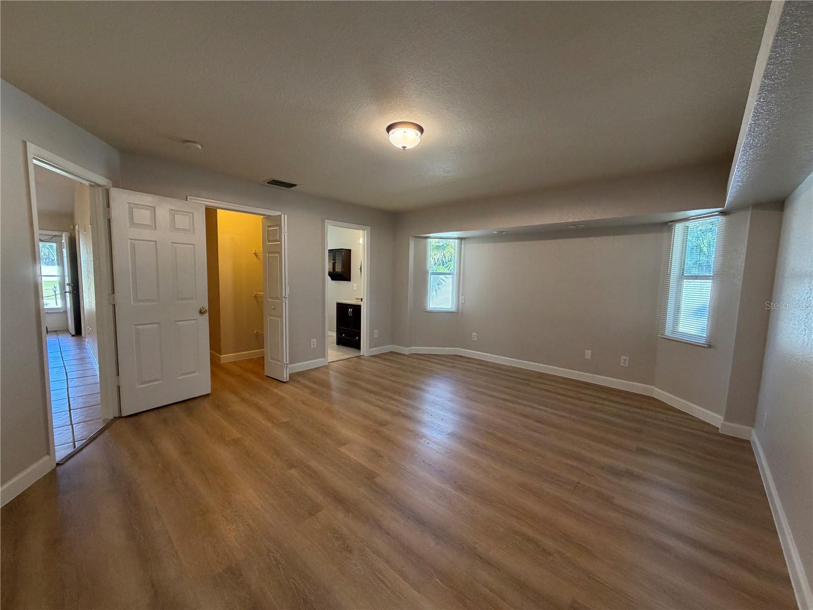 PORT CHARLOTTE - Residential Lease