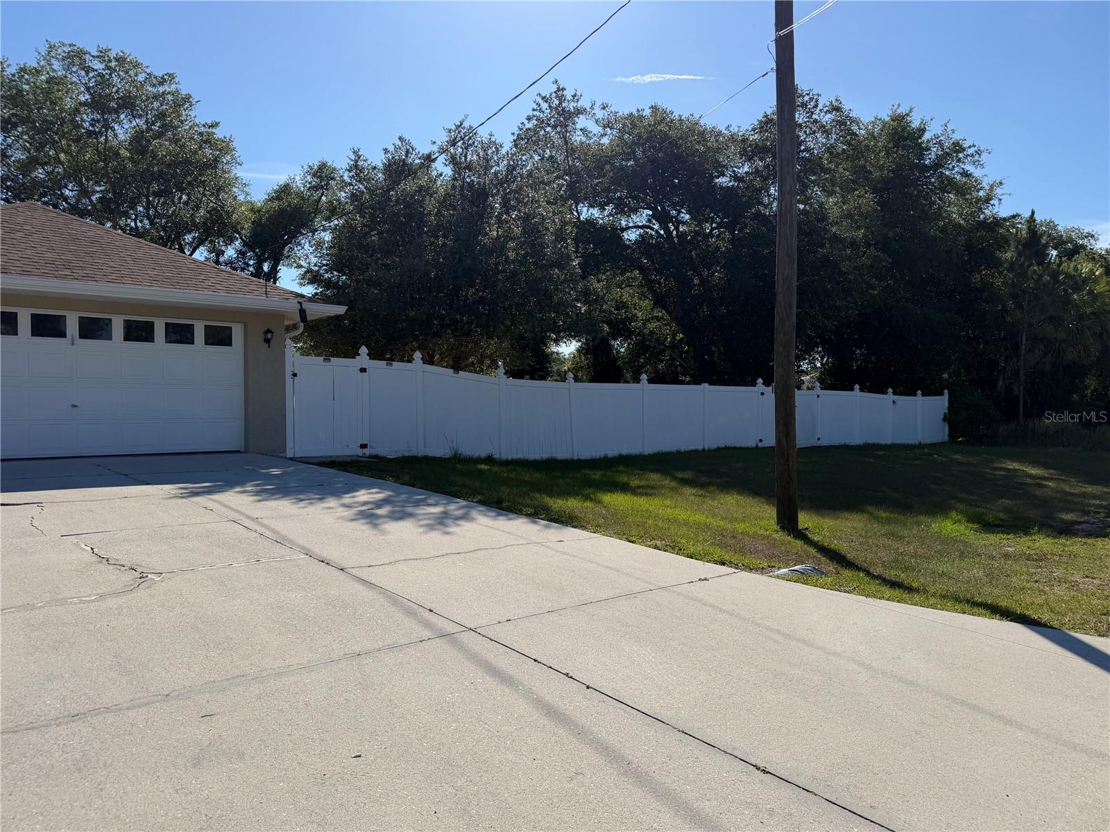 PORT CHARLOTTE - Residential Lease
