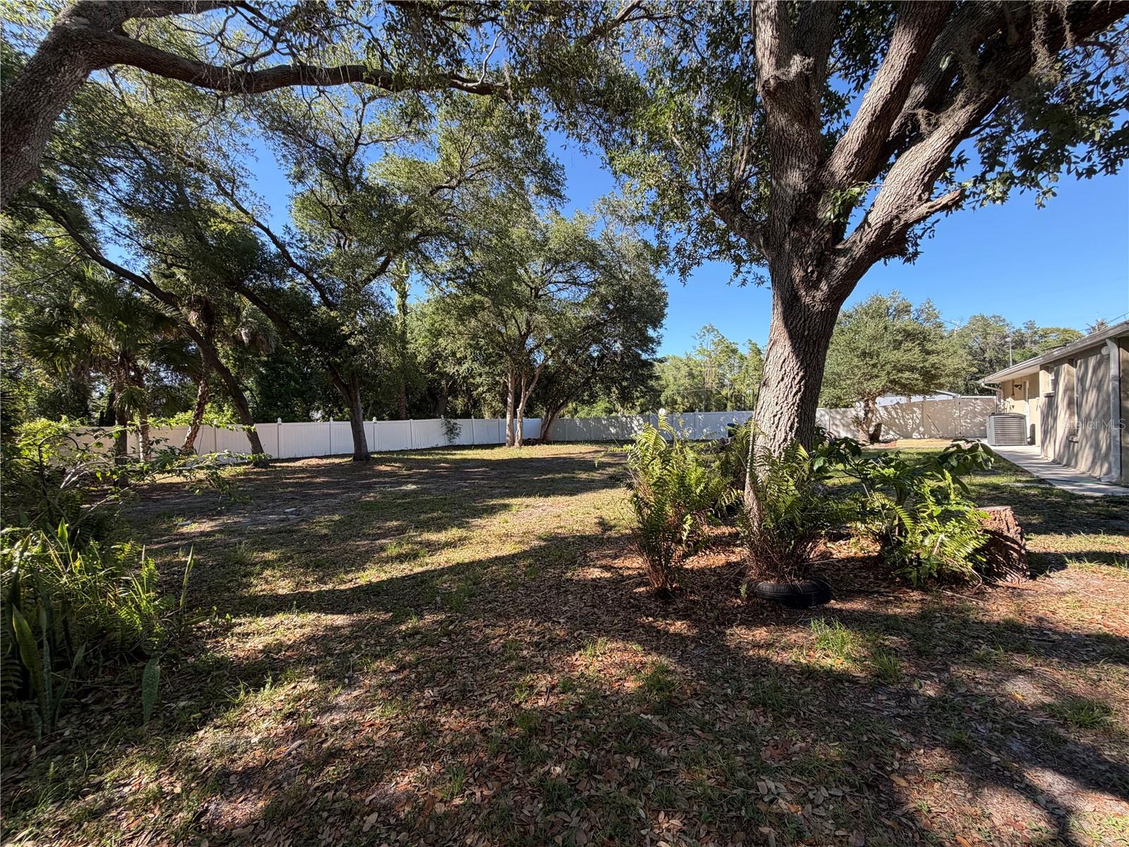 PORT CHARLOTTE - Residential Lease