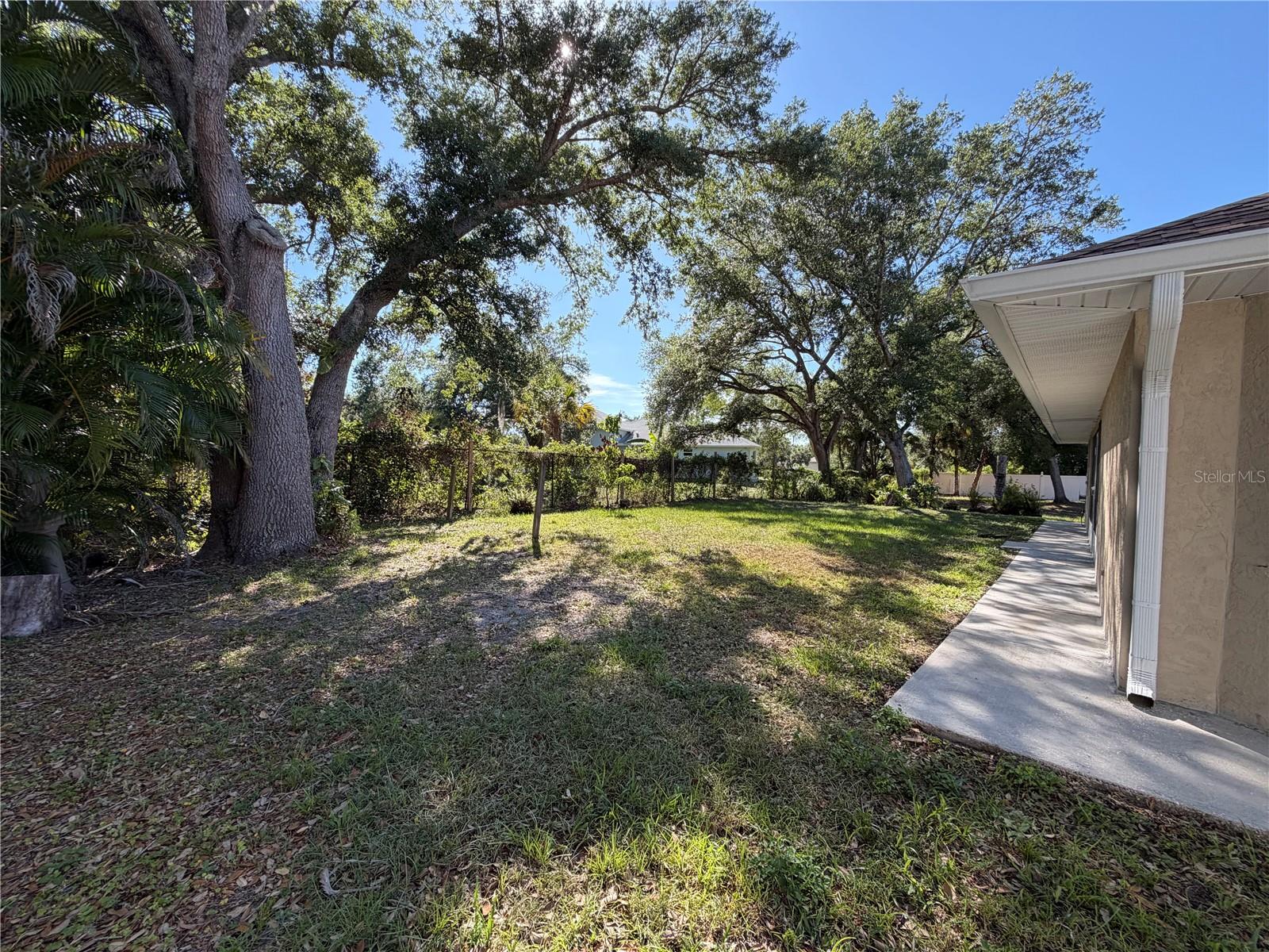 PORT CHARLOTTE - Residential Lease