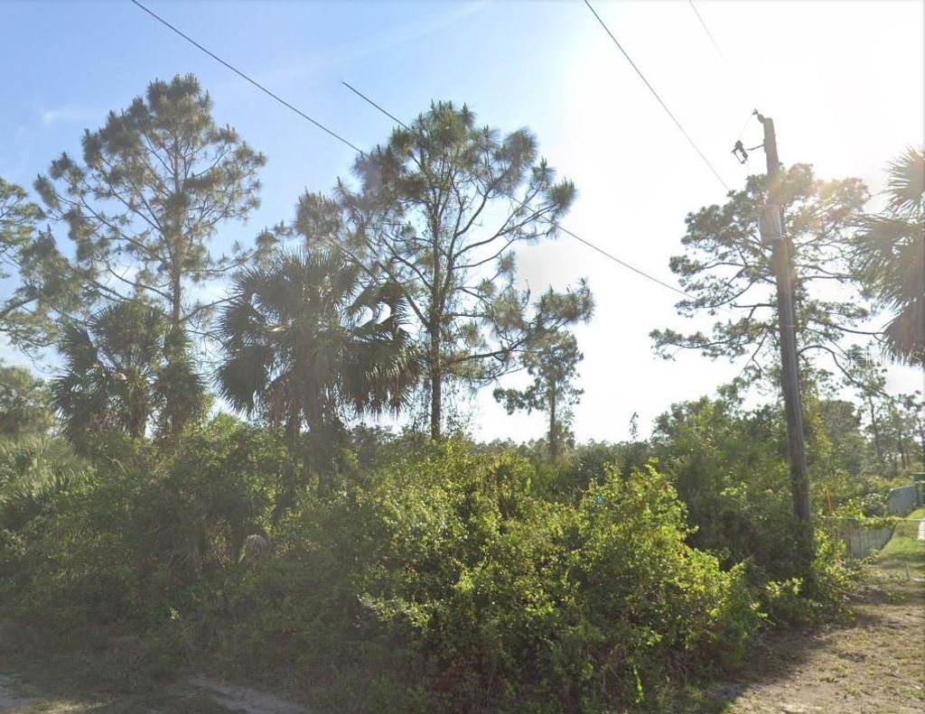 Photo of 1520 22nd Ave, Naples, FL 34120 (MLS # A4675858)