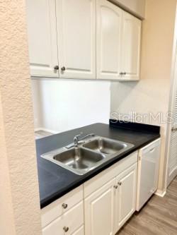 860 N ORANGE AVENUE 371
