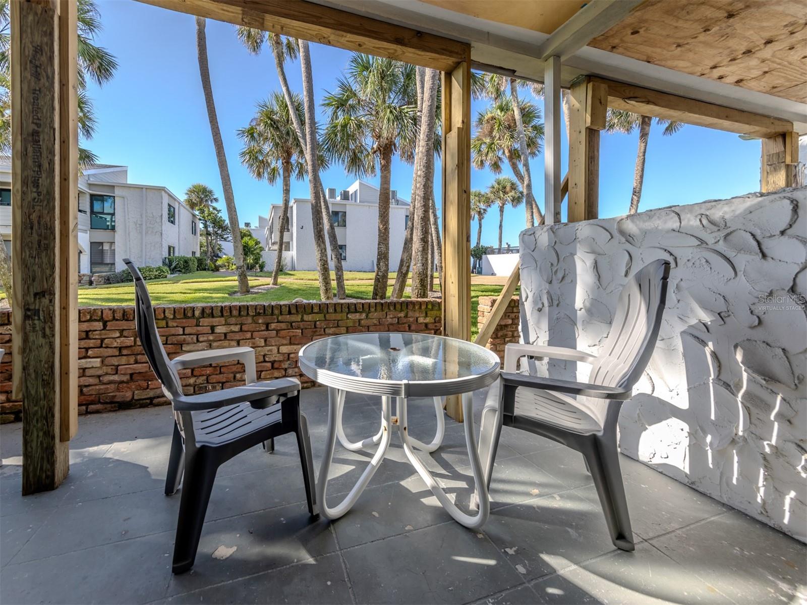 1555 TARPON CENTER DRIVE 131