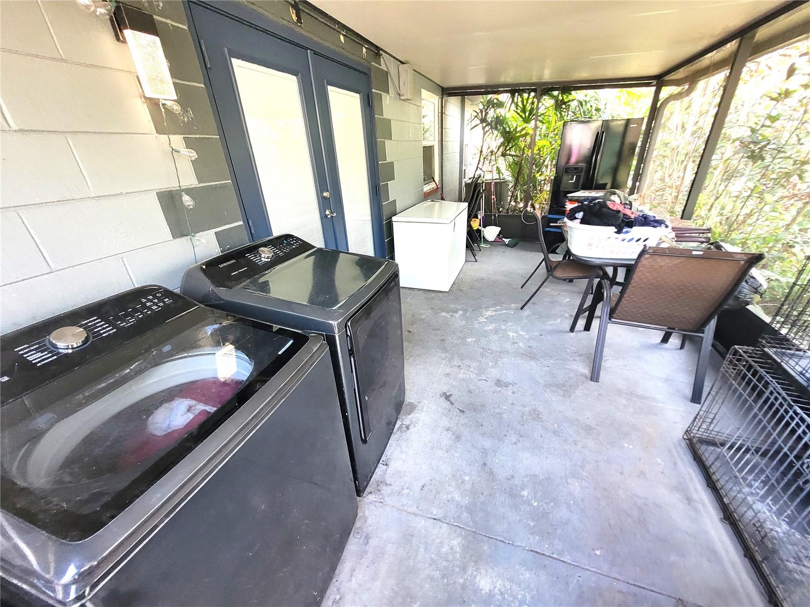 PRESIDENTIAL MANOR UNIT 2B - Residential