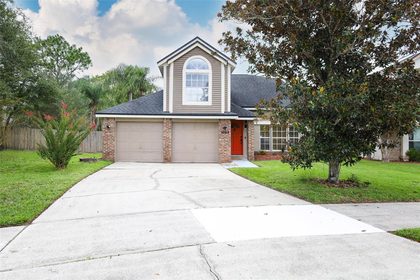 1093 KELLY CREEK CIRCLE