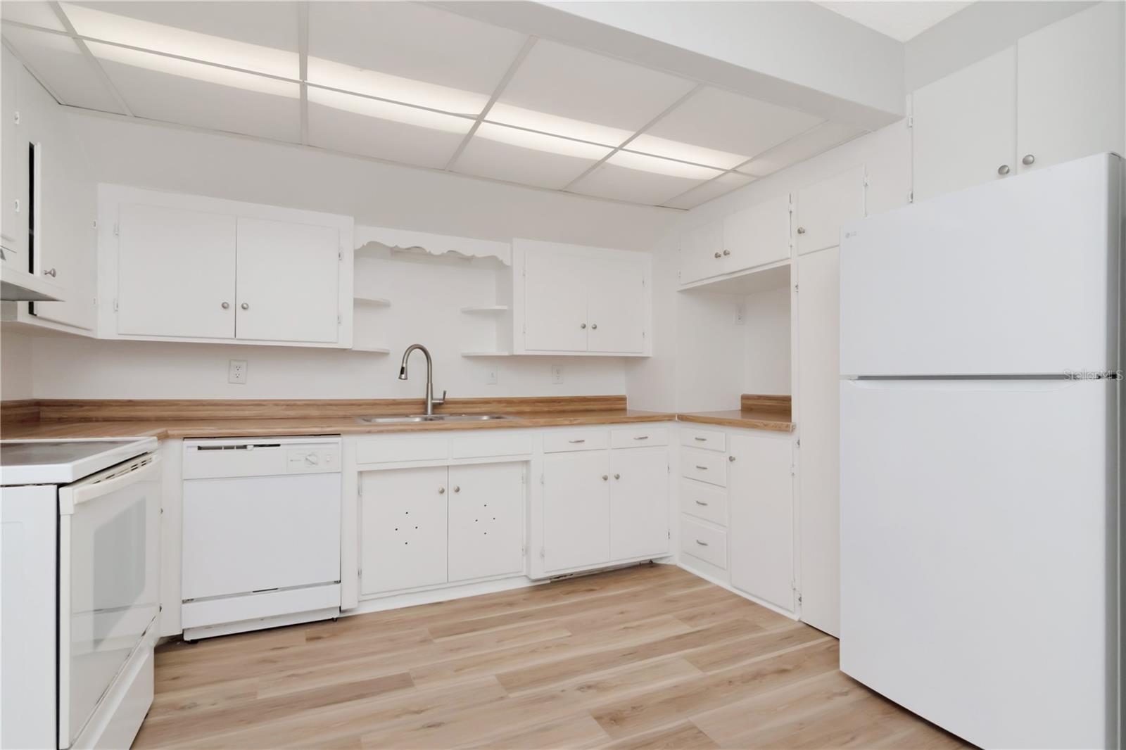 PALMA CEIA PARK - Residential Income