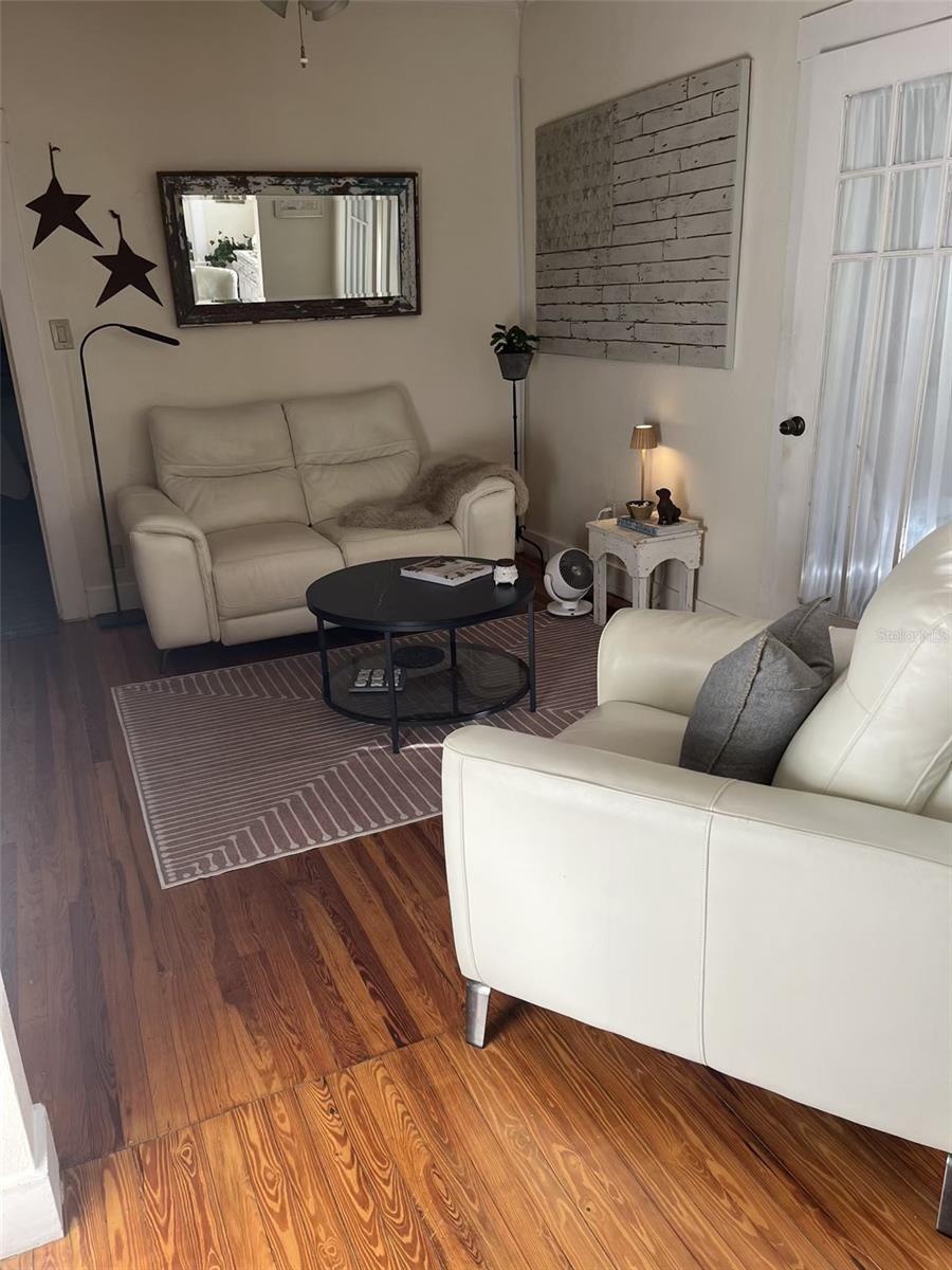 PALMA CEIA PARK - Residential Income