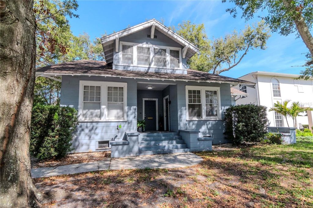Photo of 3303 W Barcelona Street #I, Tampa, FL 33629 (MLS # TB8438097)