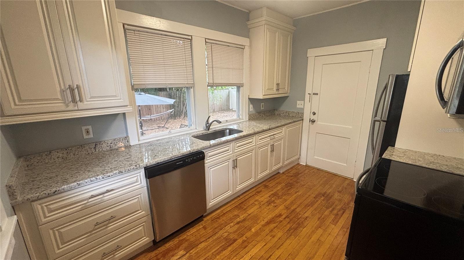 PALMA CEIA PARK - Residential Income