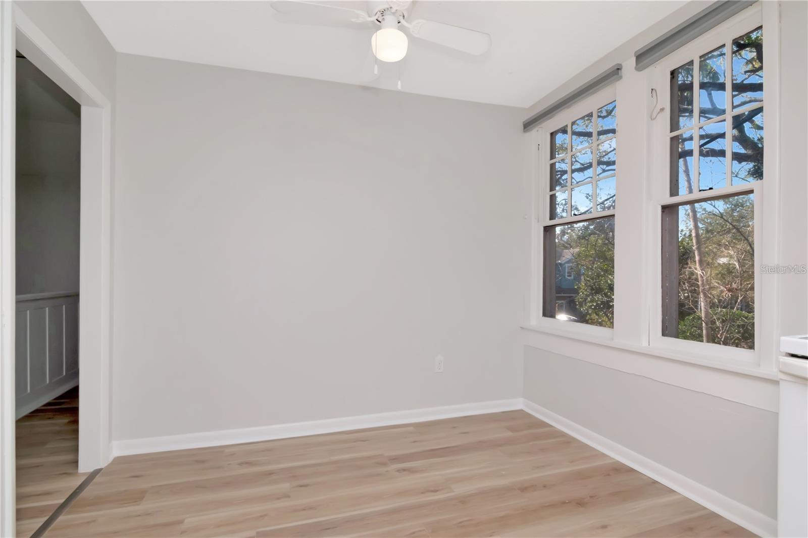 PALMA CEIA PARK - Residential Income