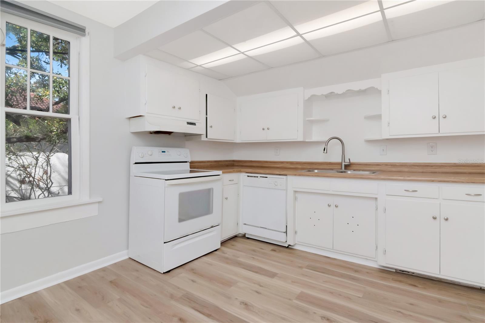 PALMA CEIA PARK - Residential Income