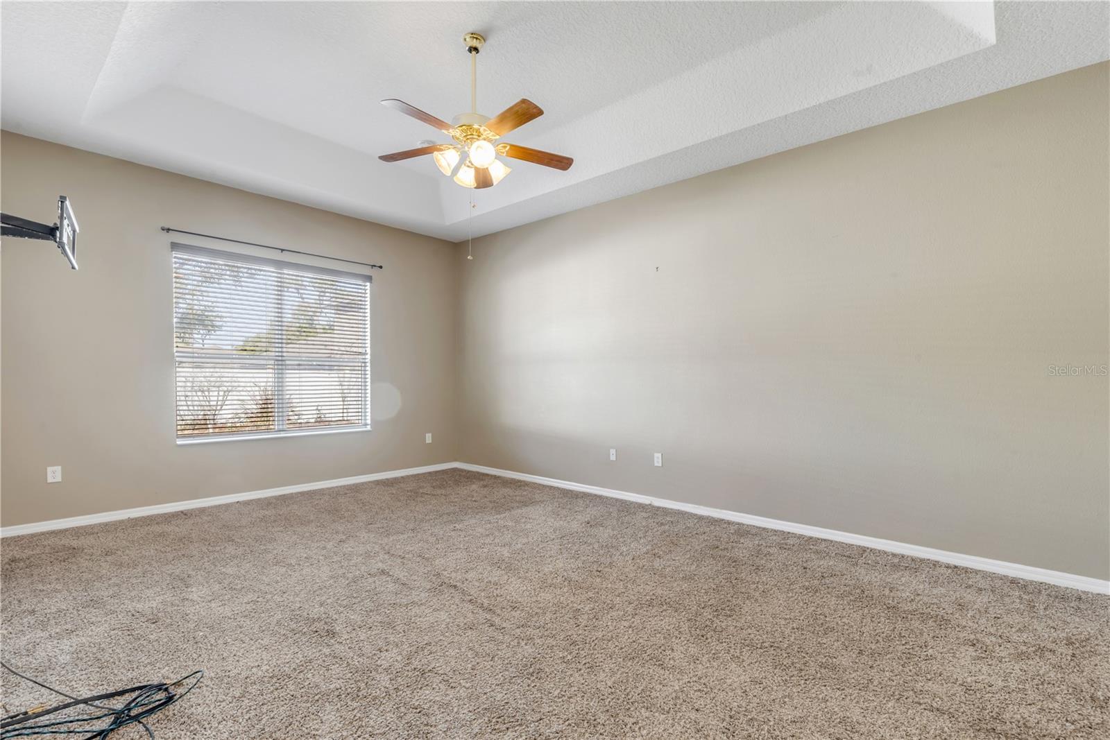 RIDGEWOOD CROSSING - Residential