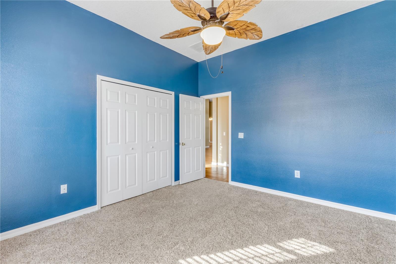 RIDGEWOOD CROSSING - Residential