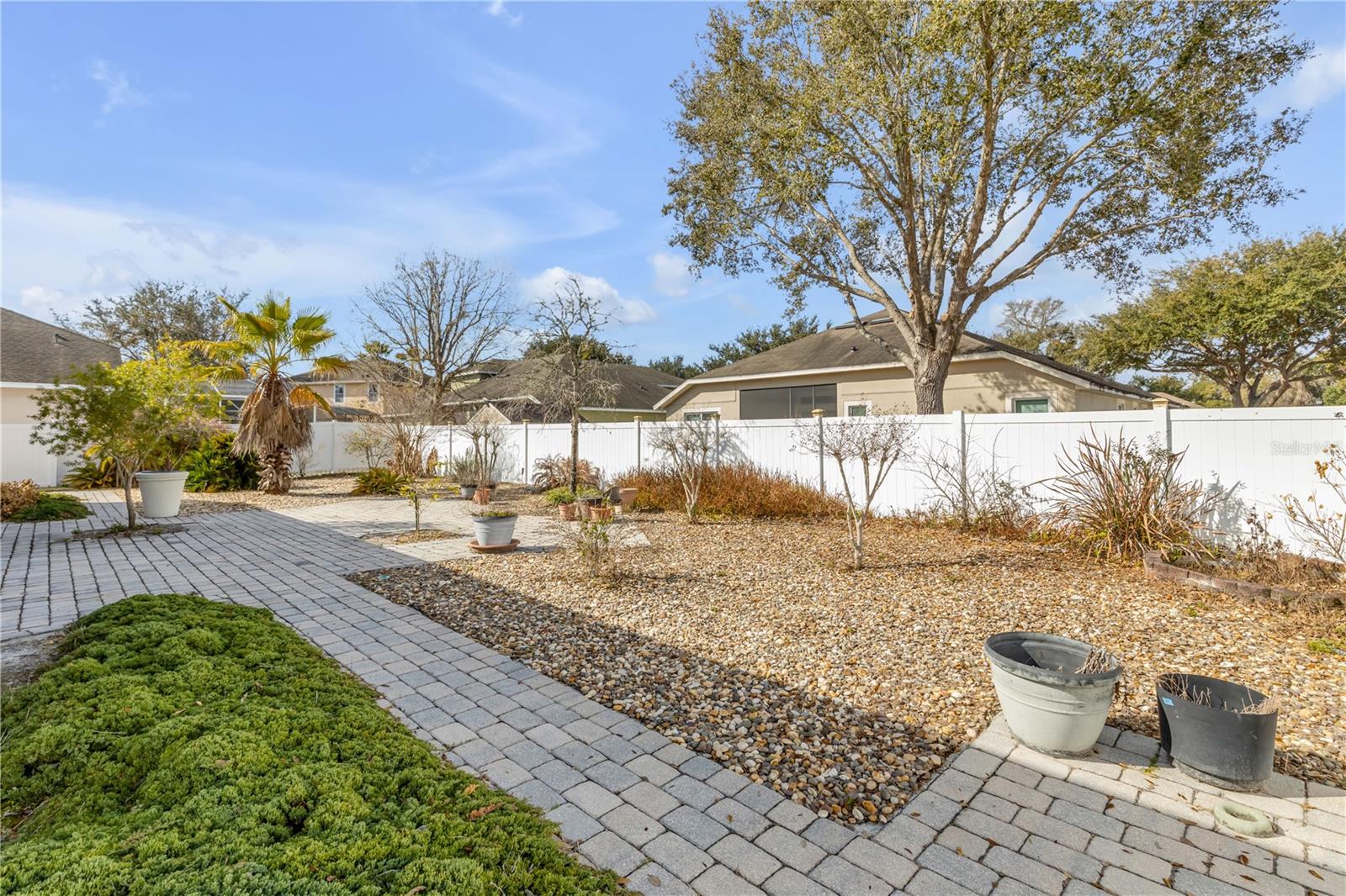 RIDGEWOOD CROSSING - Residential