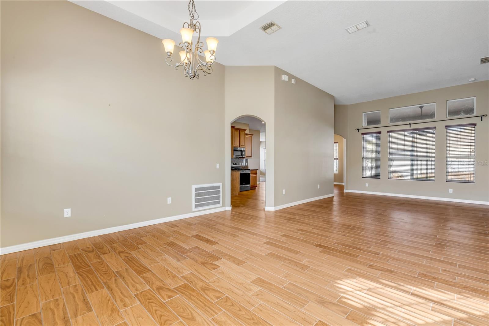 RIDGEWOOD CROSSING - Residential