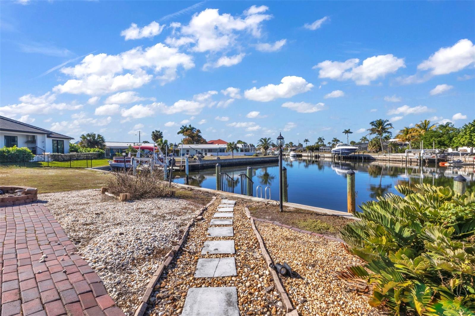 PUNTA GORDA ISLES SEC 05 - Residential