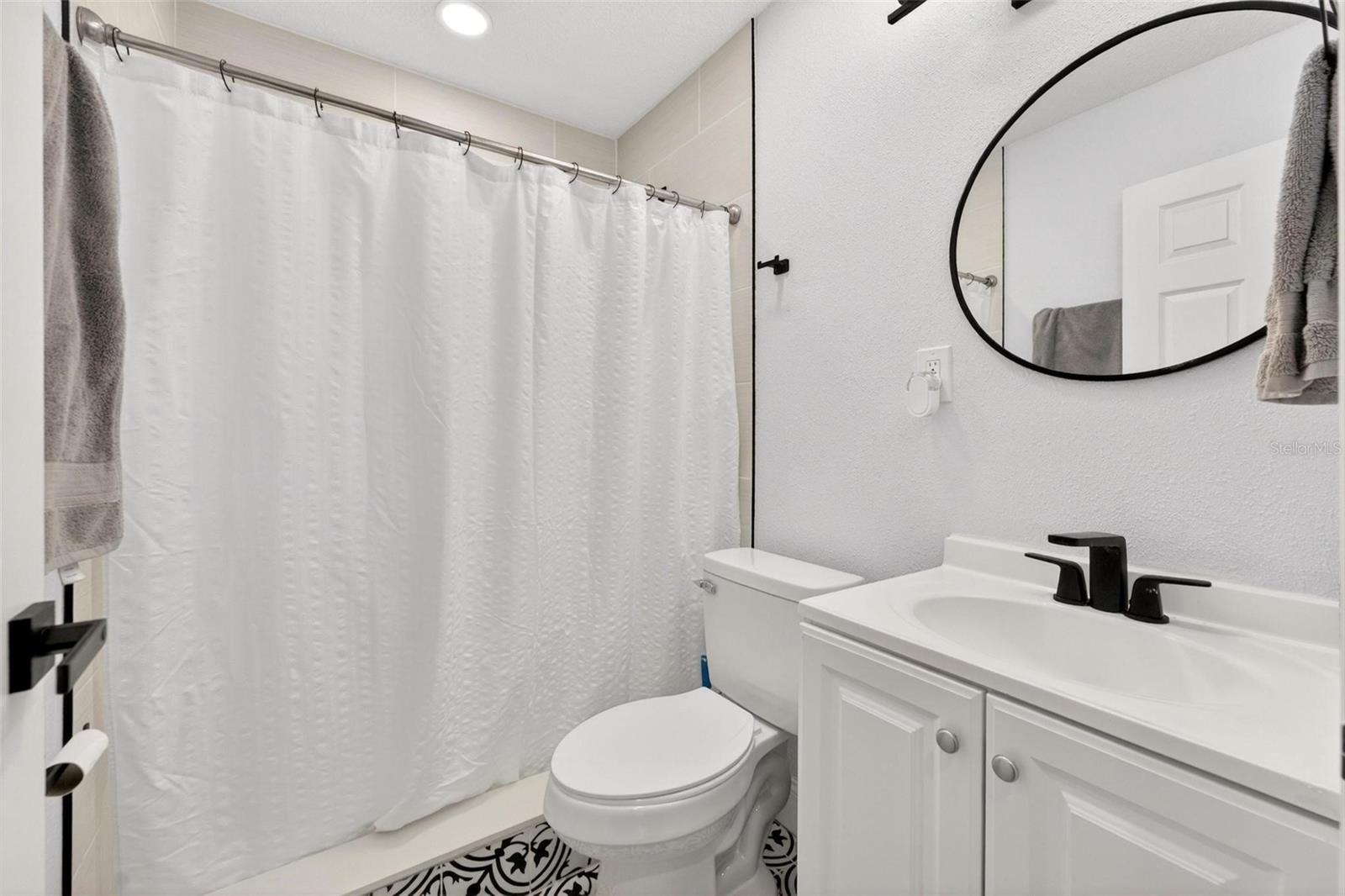 DELTONA LAKES UNIT 01 - Residential