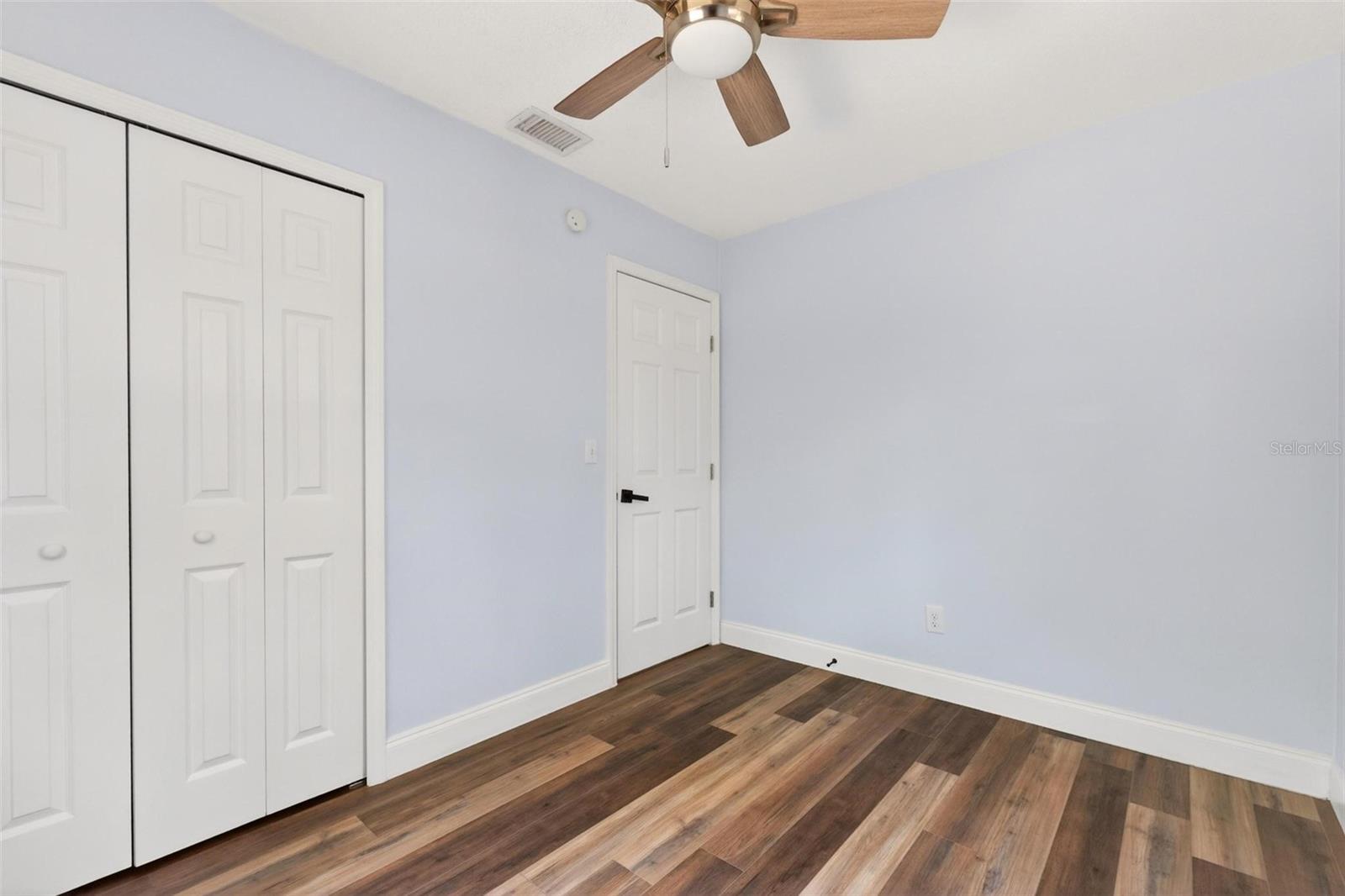 DELTONA LAKES UNIT 01 - Residential